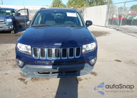 2015 Jeep Compass Sport z USA, uszkodzony, nr VIN 1C4NJCBB5FD115651